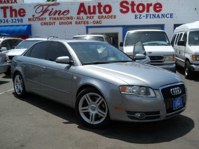 Audi A4 2005 photo 18