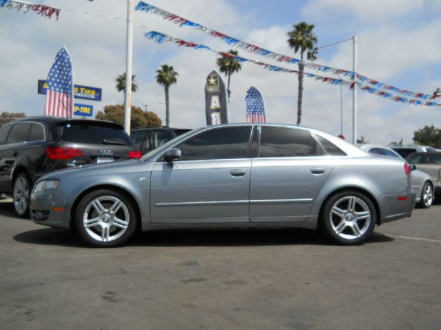 Audi A4 2005 photo 19