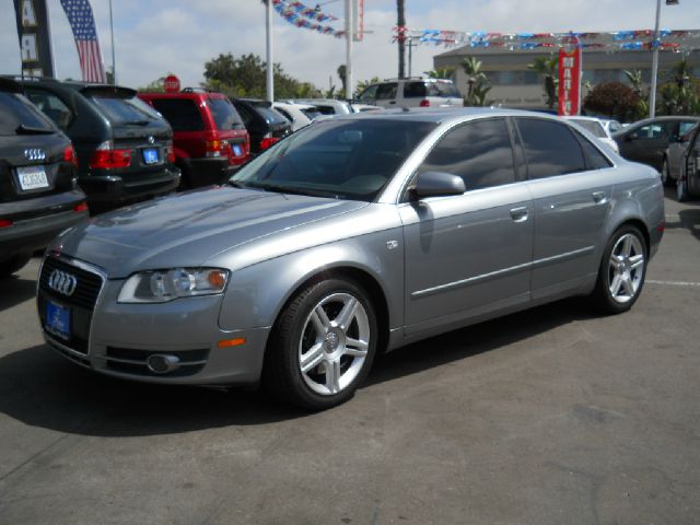 Audi A4 2005 photo 8