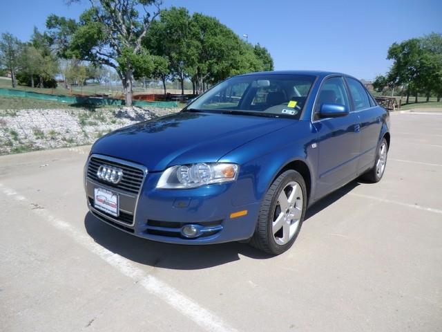 Audi A4 2005 photo 2