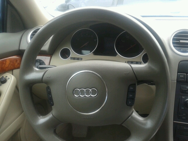 Audi A4 2005 photo 1
