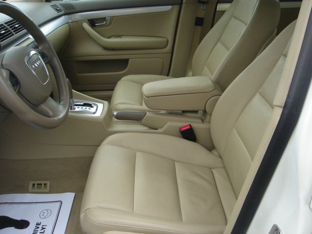 Audi A4 2006 photo 4