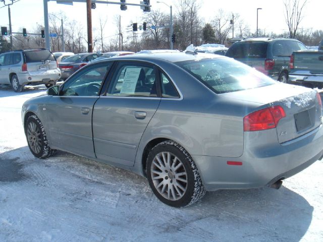 Audi A4 2006 photo 4