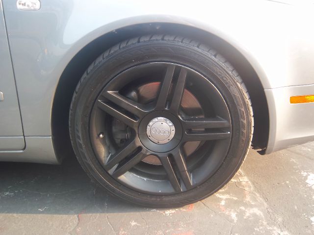 Audi A4 2006 photo 4