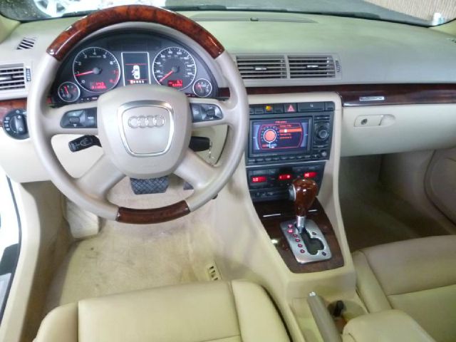 Audi A4 2006 photo 4