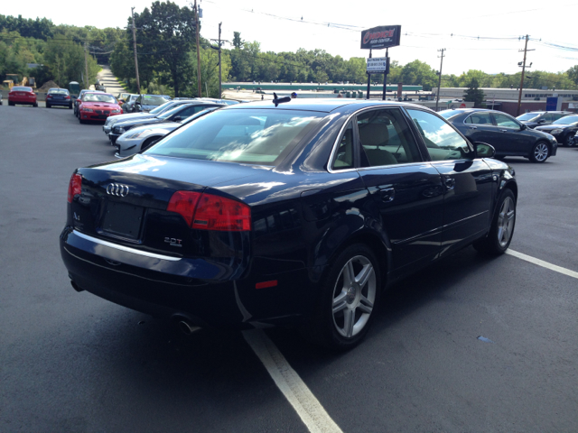 Audi A4 Deville Base Sedan