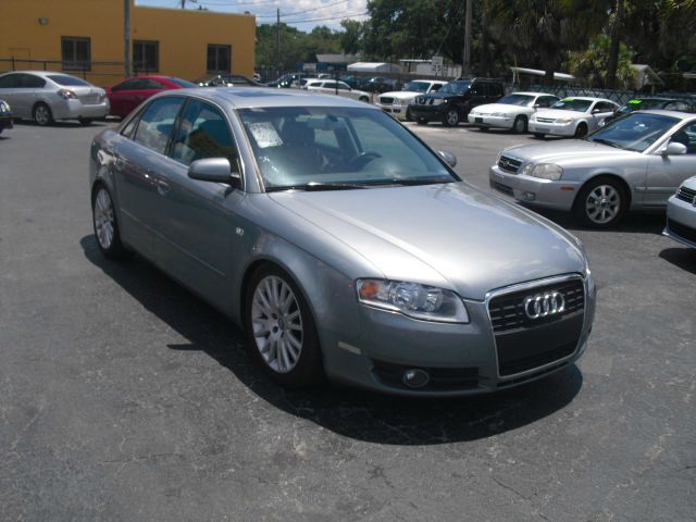 Audi A4 2006 photo 4