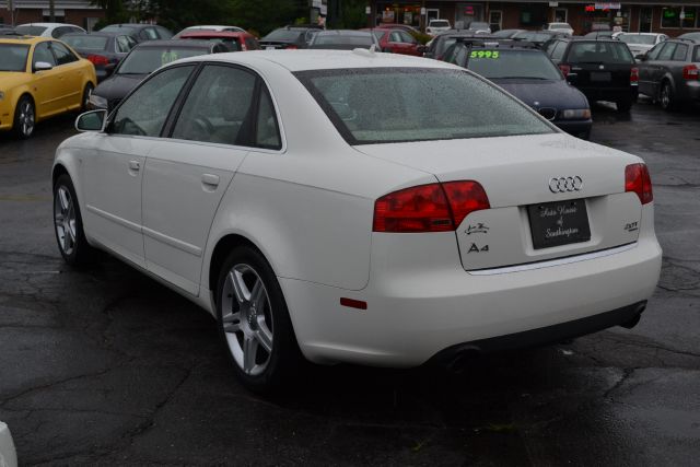 Audi A4 2WD Coupe Sedan
