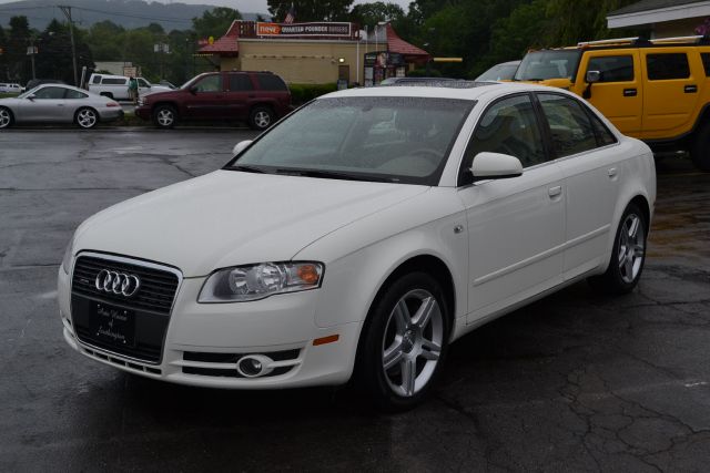 Audi A4 2006 photo 1