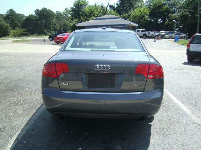 Audi A4 2006 photo 3