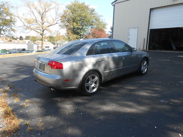 Audi A4 2006 photo 2