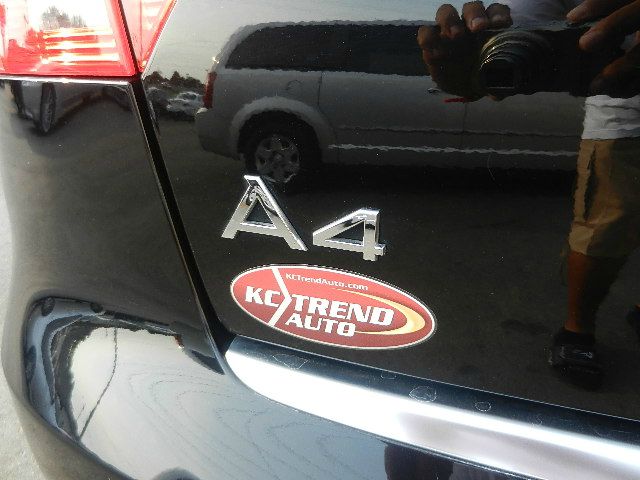 Audi A4 Deville Base Sedan