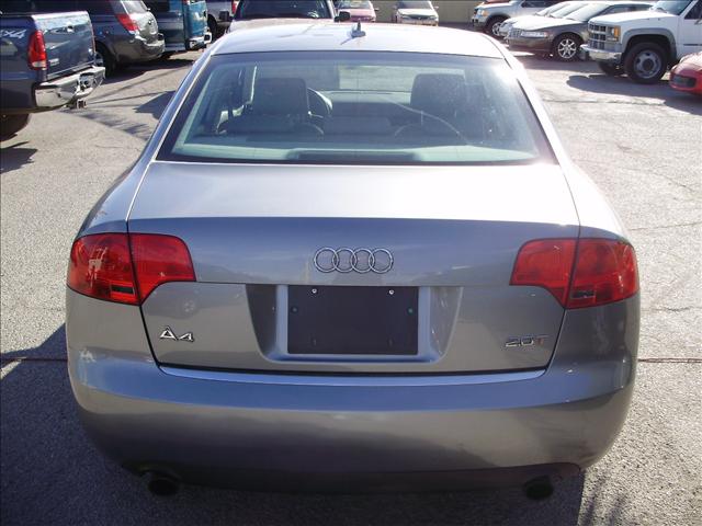 Audi A4 2006 photo 1