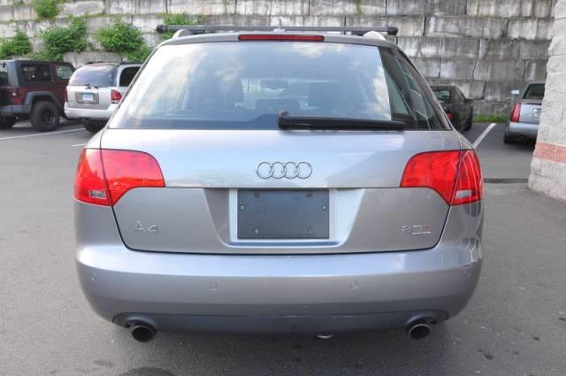 Audi A4 2006 photo 2