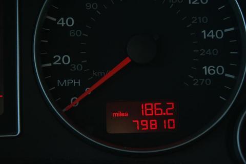 Audi A4 2006 photo 2