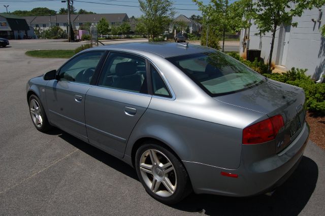 Audi A4 2006 photo 4
