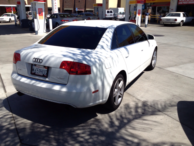 Audi A4 2006 photo 1