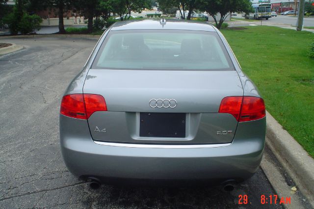 Audi A4 2006 photo 1