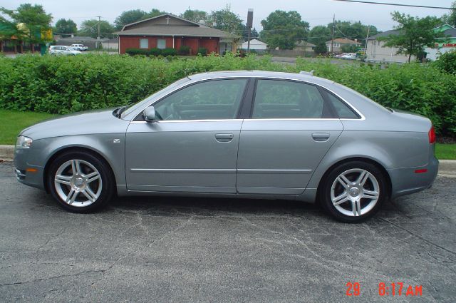 Audi A4 2006 photo 2