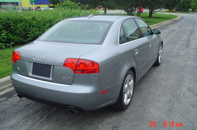 Audi A4 2006 photo 3