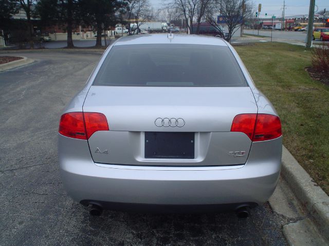 Audi A4 2WD Coupe Sedan