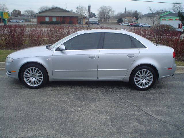 Audi A4 2006 photo 2