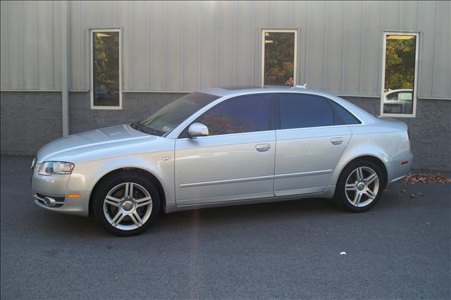 Audi A4 2006 photo 1