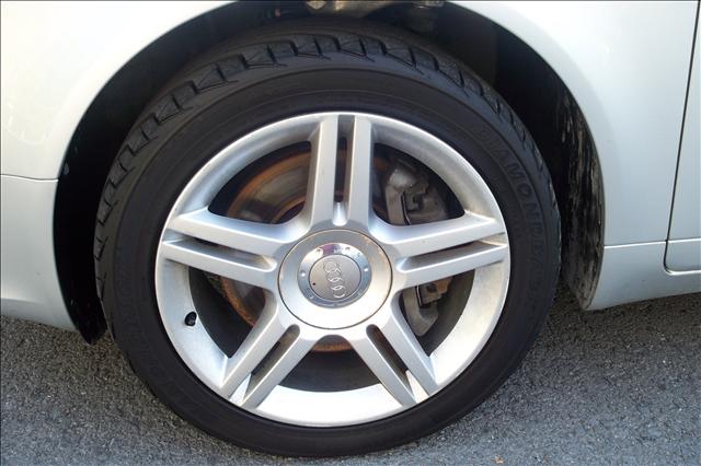 Audi A4 2006 photo 2