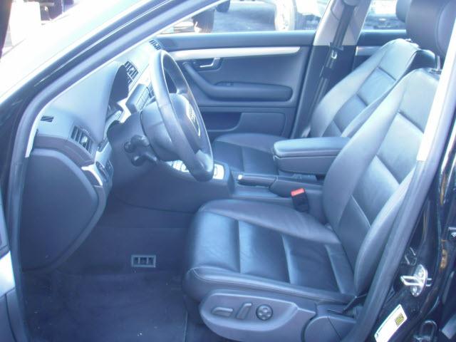 Audi A4 2006 photo 2