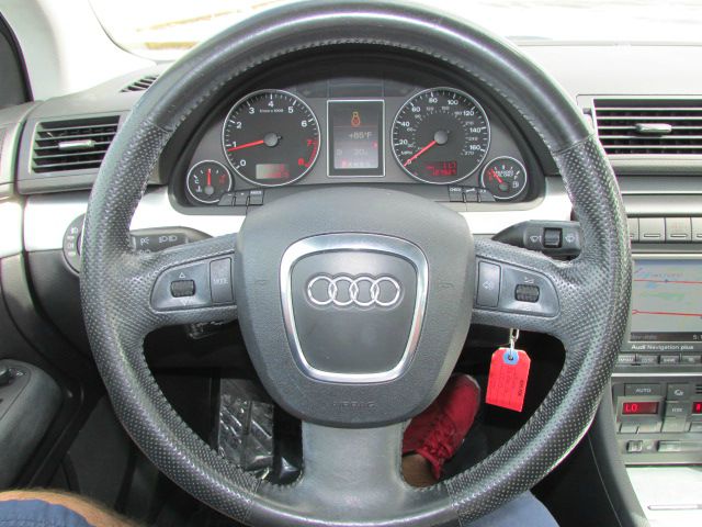 Audi A4 2006 photo 18