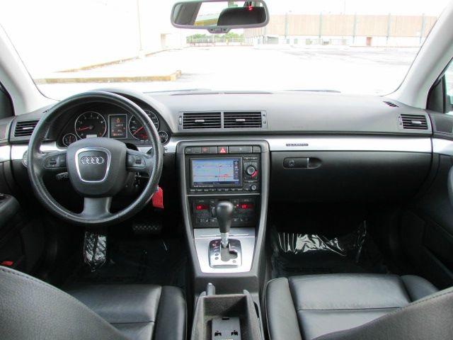 Audi A4 2006 photo 32