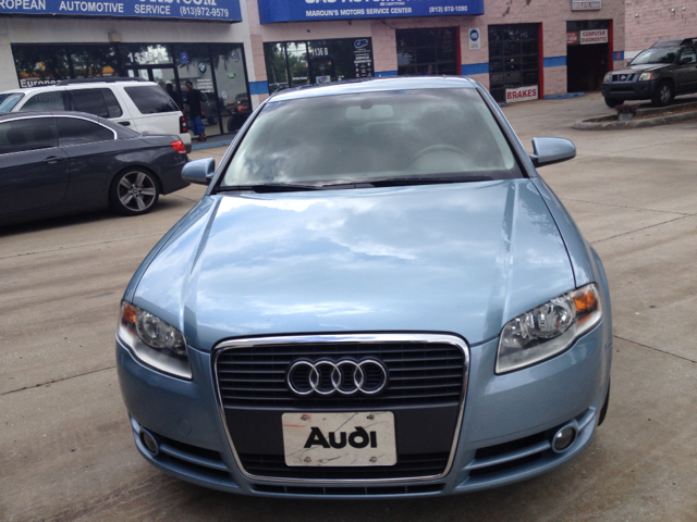 Audi A4 2006 photo 17