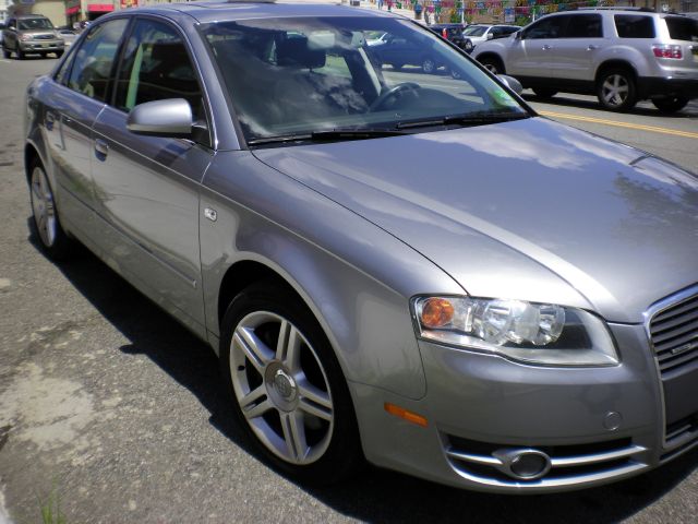 Audi A4 2006 photo 1