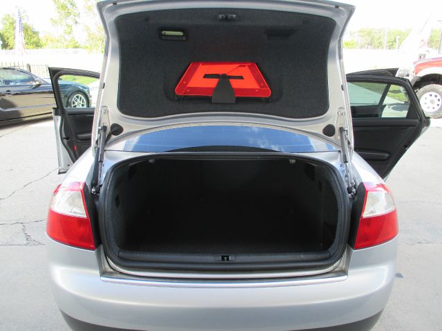 Audi A4 2006 photo 2