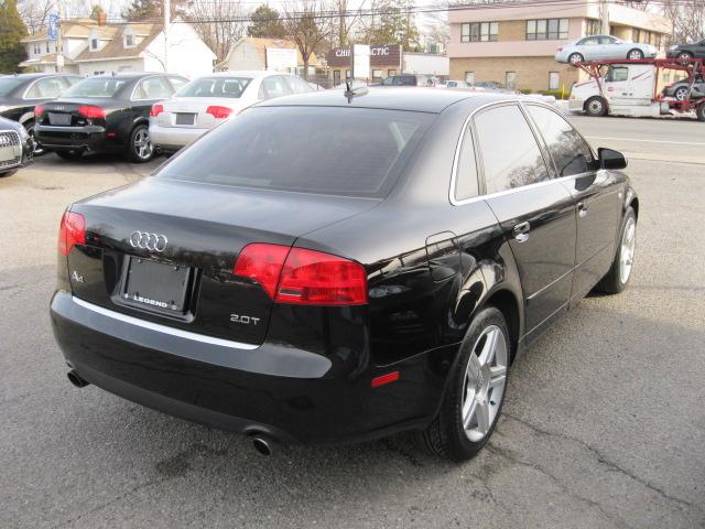 Audi A4 2006 photo 2