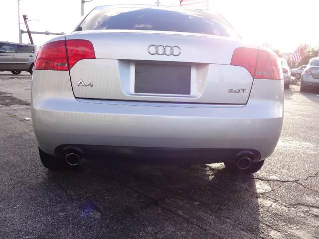 Audi A4 2006 photo 2
