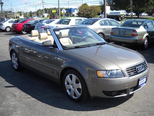 Audi A4 2006 photo 2