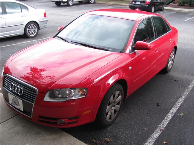 Audi A4 2007 photo 2