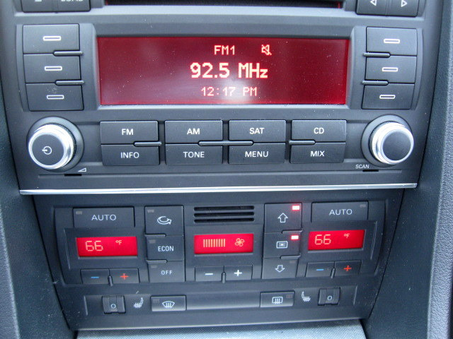 Audi A4 2007 photo 2