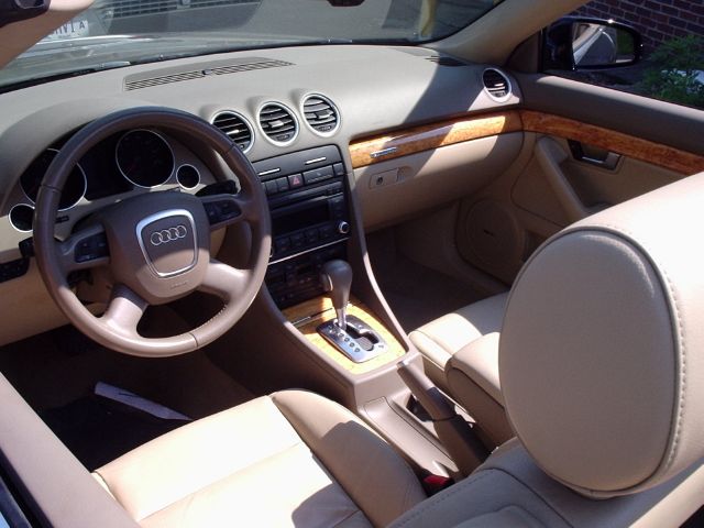 Audi A4 4d Wagon SL Convertible