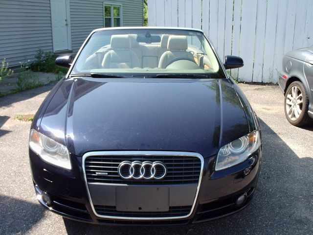 Audi A4 2007 photo 2
