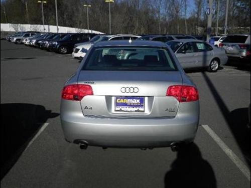 Audi A4 2007 photo 4