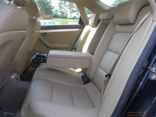 Audi A4 2007 photo 2