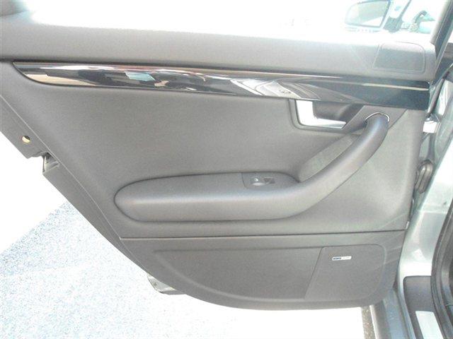 Audi A4 2007 photo 14