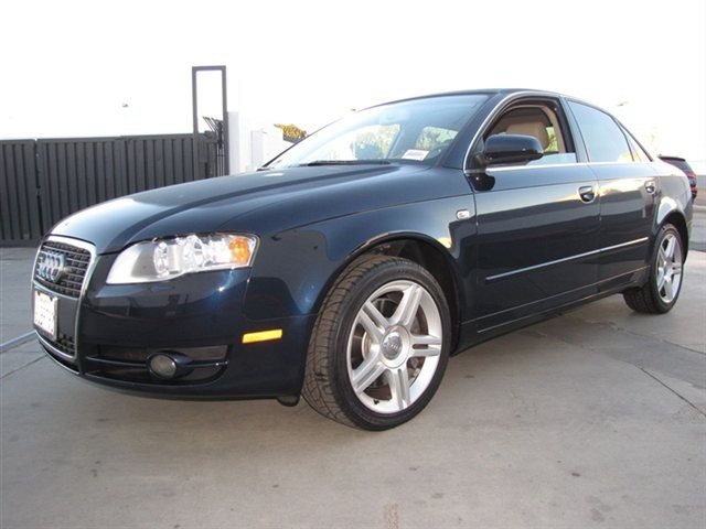 Audi A4 2007 photo 2
