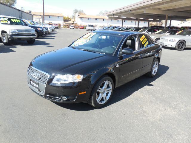 Audi A4 2007 photo 2