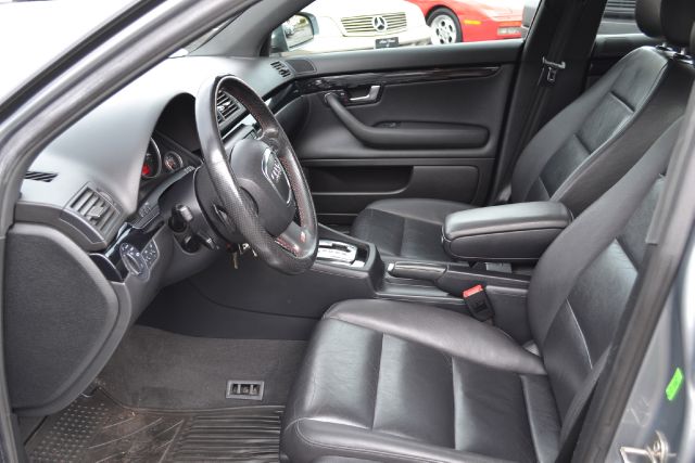 Audi A4 Deville Base Sedan
