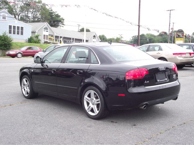 Audi A4 Deville Base Sedan