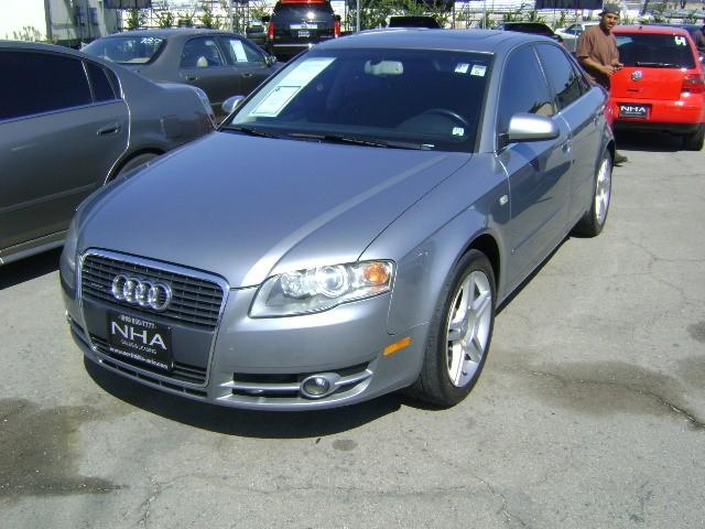 Audi A4 2007 photo 2