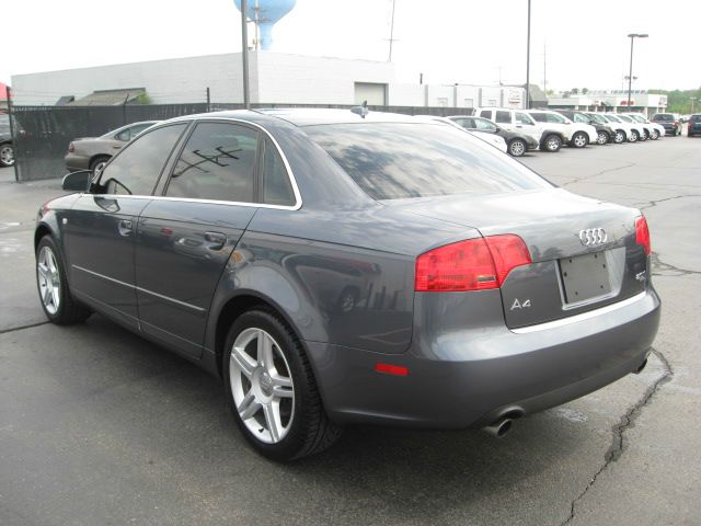 Audi A4 2007 photo 13